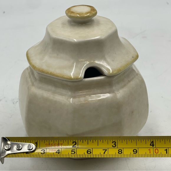 Mikasa “Avante FE 900” Japanese Ivory Ceramic Salt...